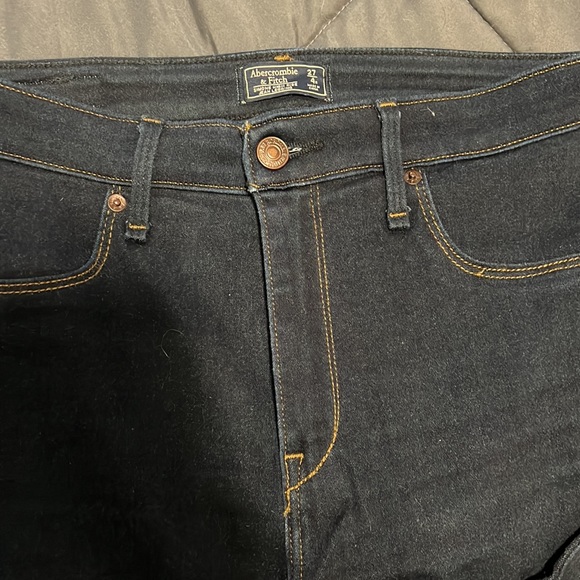 A&F Womens Jegging Jean - dark wash - Picture 3 of 4